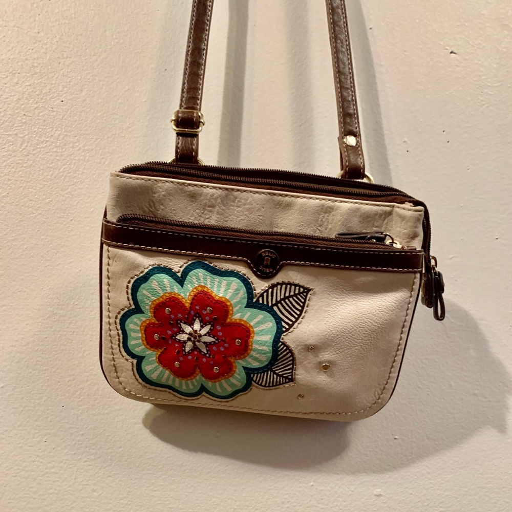 Relic crossbody - Picture 3 of 5